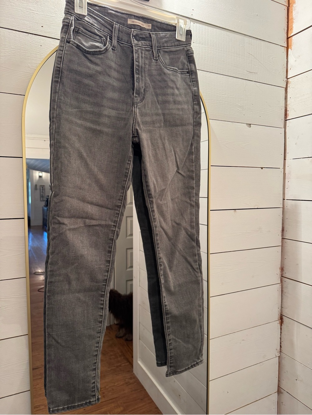 Levi’s Women’s Grey Skinny Fit Jeans